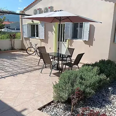Tonia's סאמי